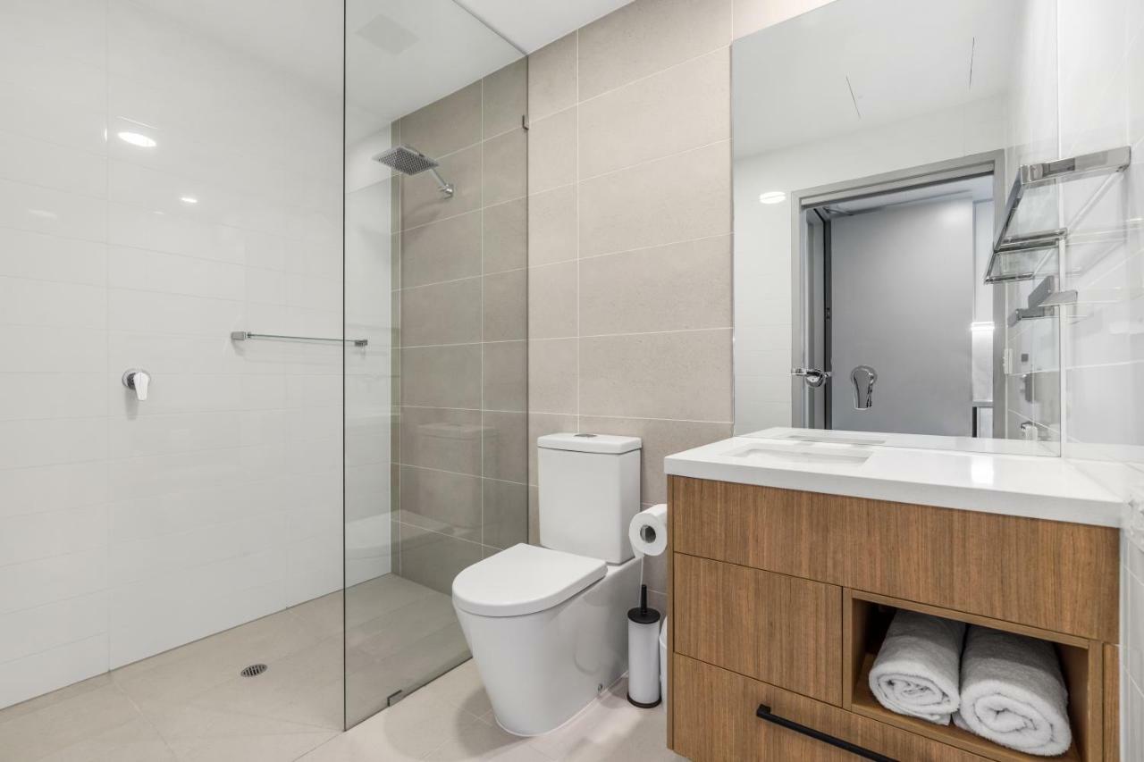 Essence Suites Taringa Brisbane Exterior photo
